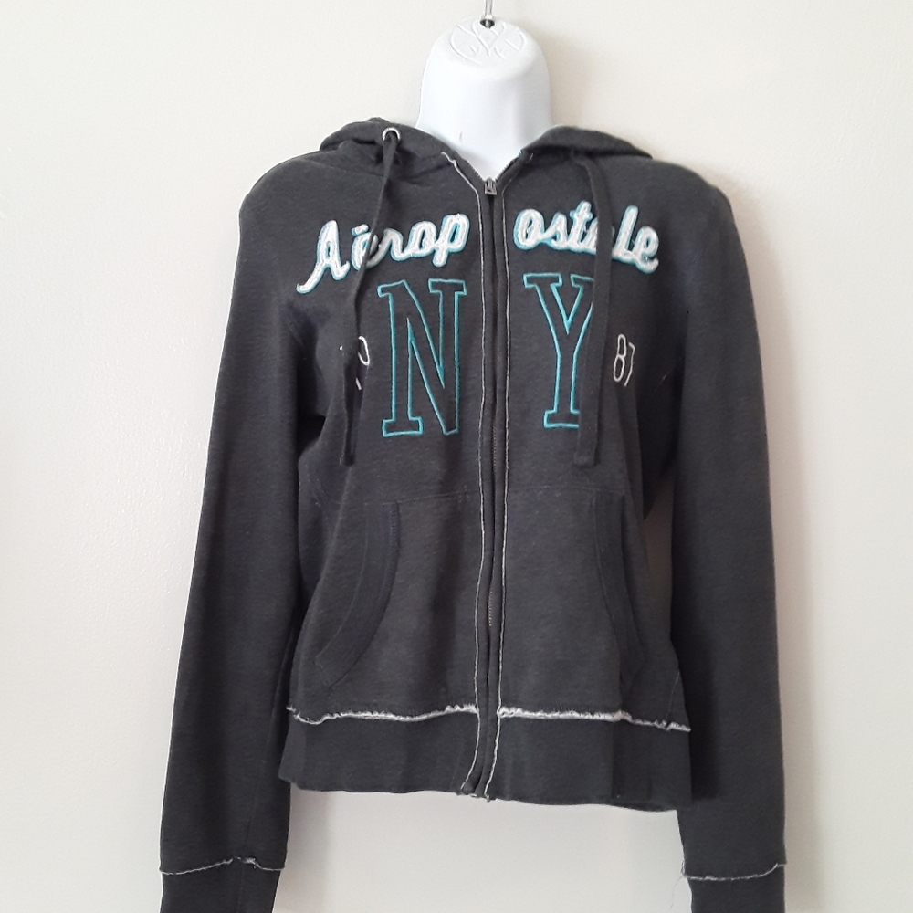 4/$20 Aeropostale grey sweater